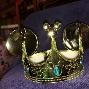 DISNEY Mickey on ice crown 22in